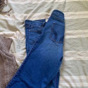 Hollister Super Skinny Jeans